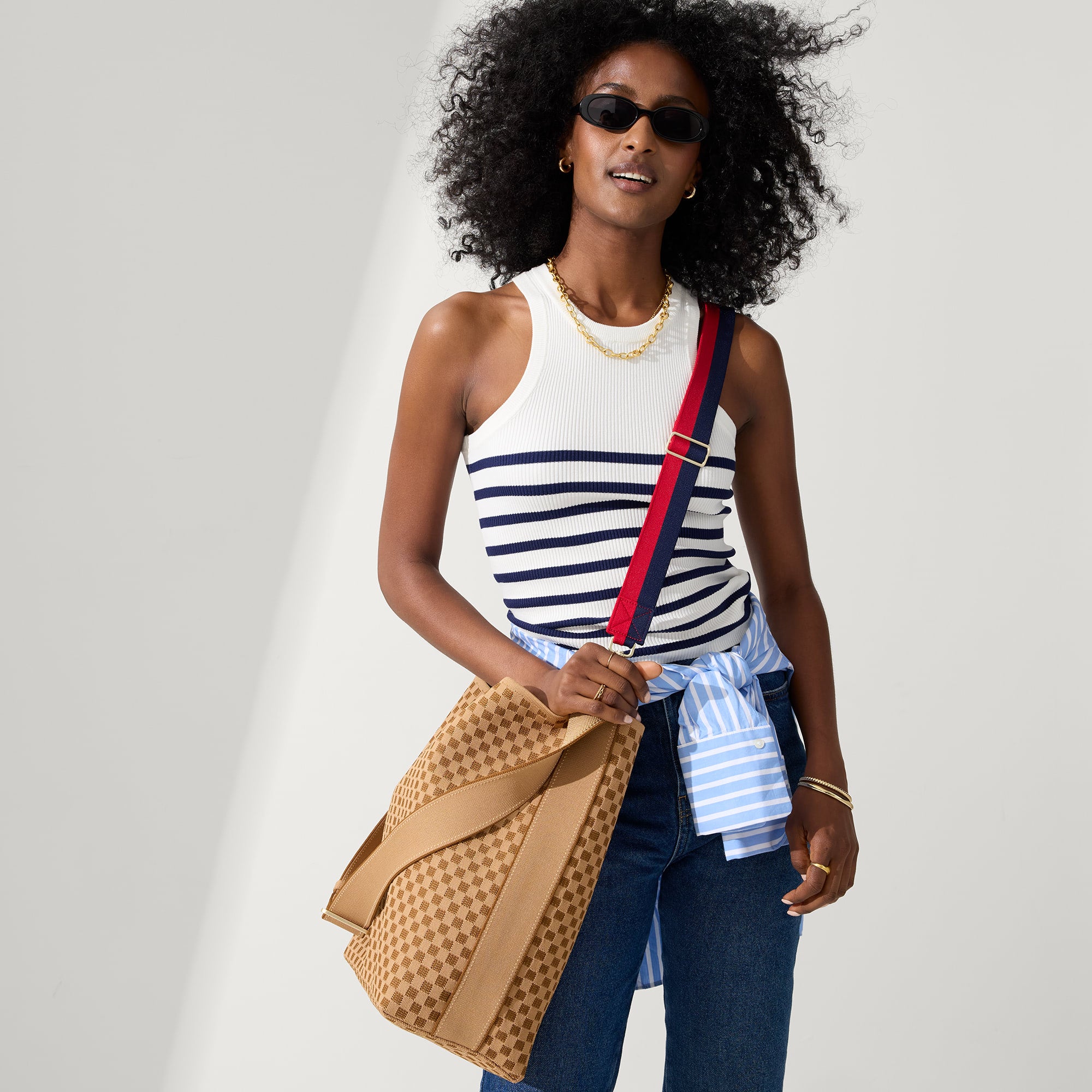 The Bucket Bag - Hazelnut