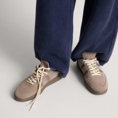 The Men's Court Sneaker - ReVelvet™ Sparrow